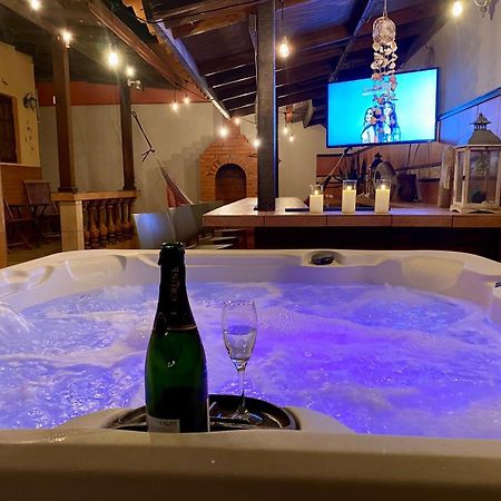 3-Bedroom Villa With A Jacuzzi Noord Buitenkant foto