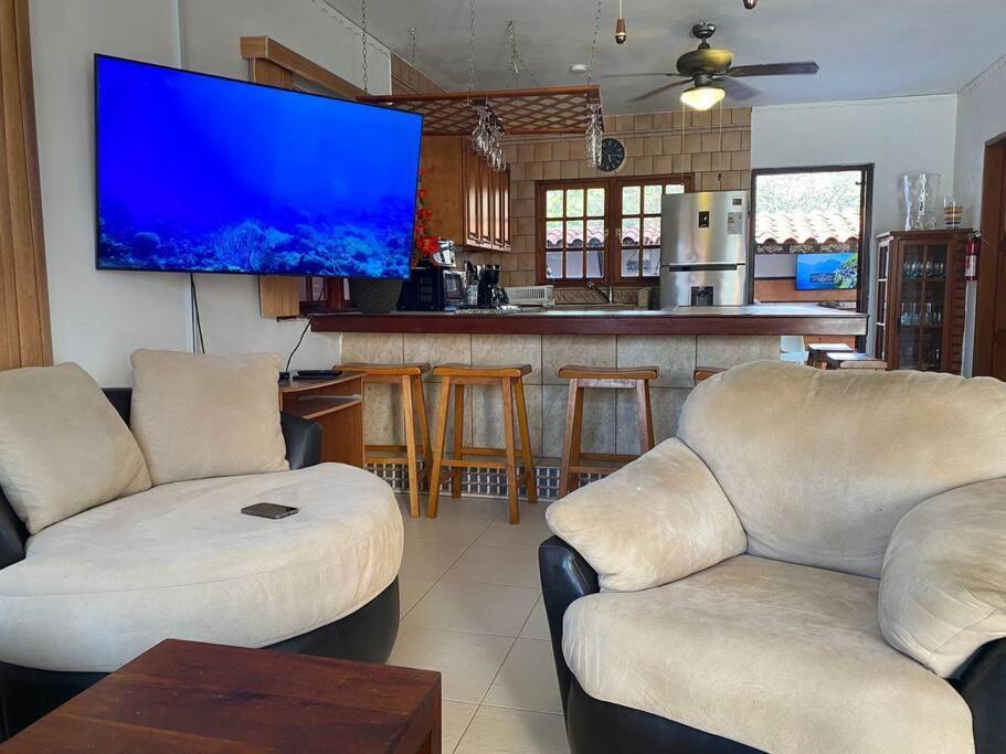 3-Bedroom Villa With A Jacuzzi Noord Buitenkant foto