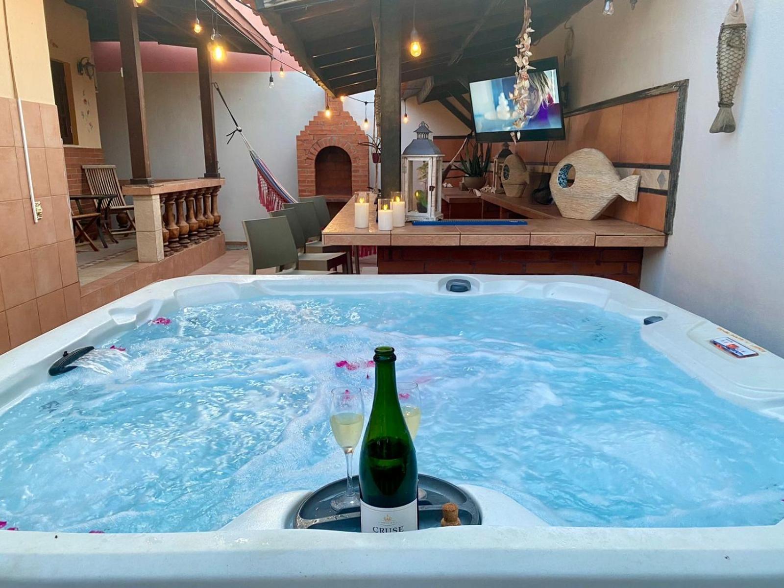 3-Bedroom Villa With A Jacuzzi Noord Buitenkant foto